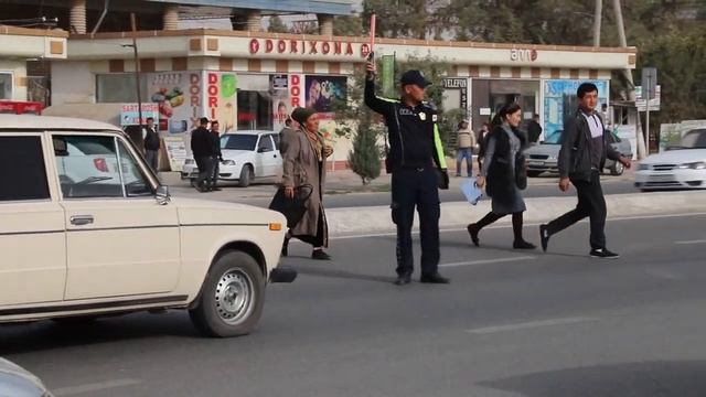 Diqqat Piyoda смотреть онлайн