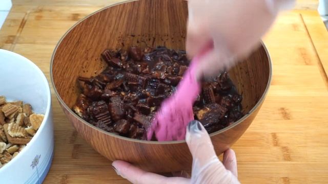 Итальянская шоколадная колбаса. Простой и быстрый рецепт десерта
