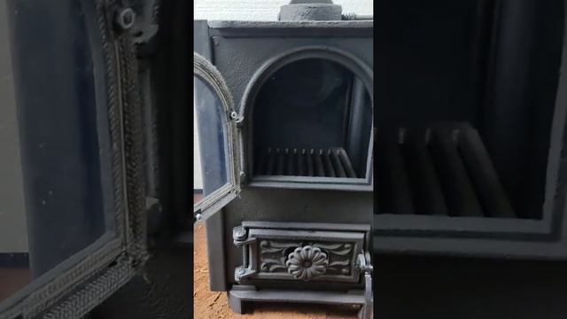 Чугунная печь буржуйка со стеклом и варочной поверхностью, чавунна піч буржуйка зі склом смотреть онлайн