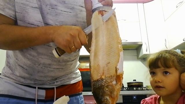 Строганина из рыбы Чир. И привет Якутам.