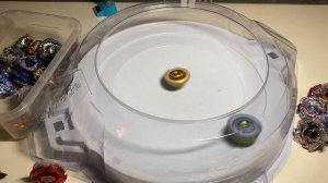 Секретный Чемодан и Битвы первых сезонов / Бейблэйд Бёрст / Beyblade Burst