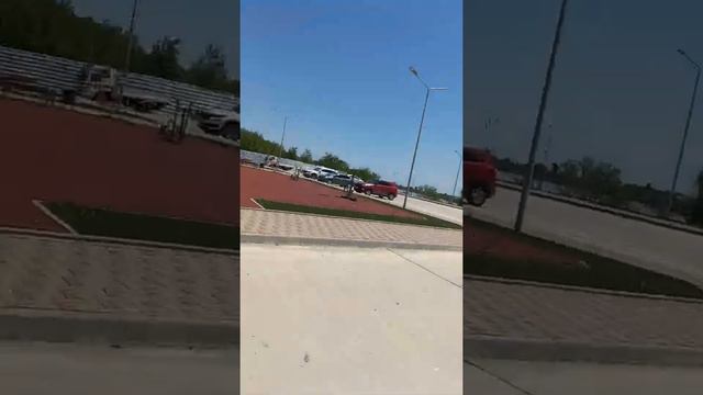 Прогулка по улице Гассия, МКР Гидростроителей, в Краснодаре. смотреть онлайн