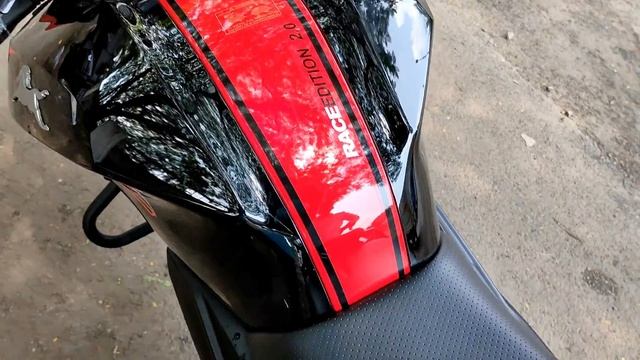 TVS APACHE RTR 200V WITH SMART BLUETOOTH XONNECT FEATURE LAUNCHED || Kya hai naya? смотреть онлайн