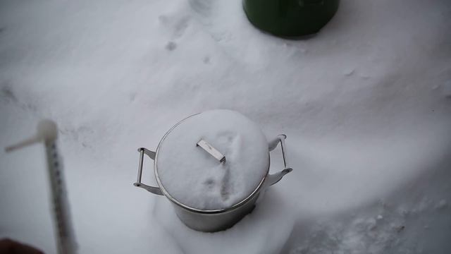 Как солить малосольную селёдку.