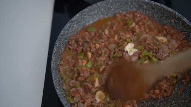 Фаршированные баклажаны по-турецки. Любимое блюдо карны ярык. смотреть онлайн