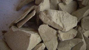 Ем глину Туркестан Желтая. Хруст и описание.