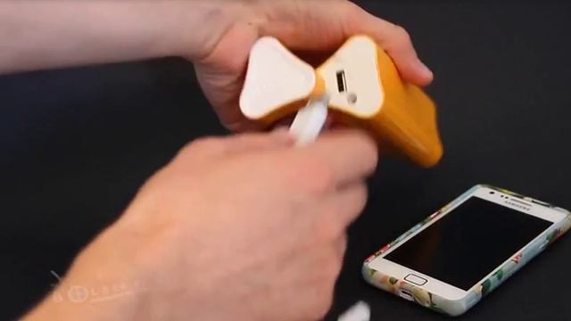 Внешний аккумулятор + колонка