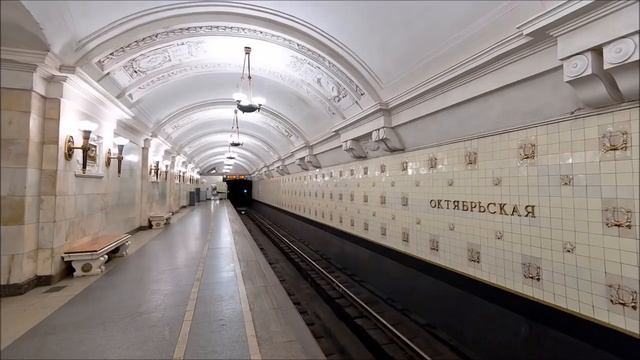Переговоры диспетчеров с пьяным машинистом в московском метро на станции Октябрьская  26 01 2005