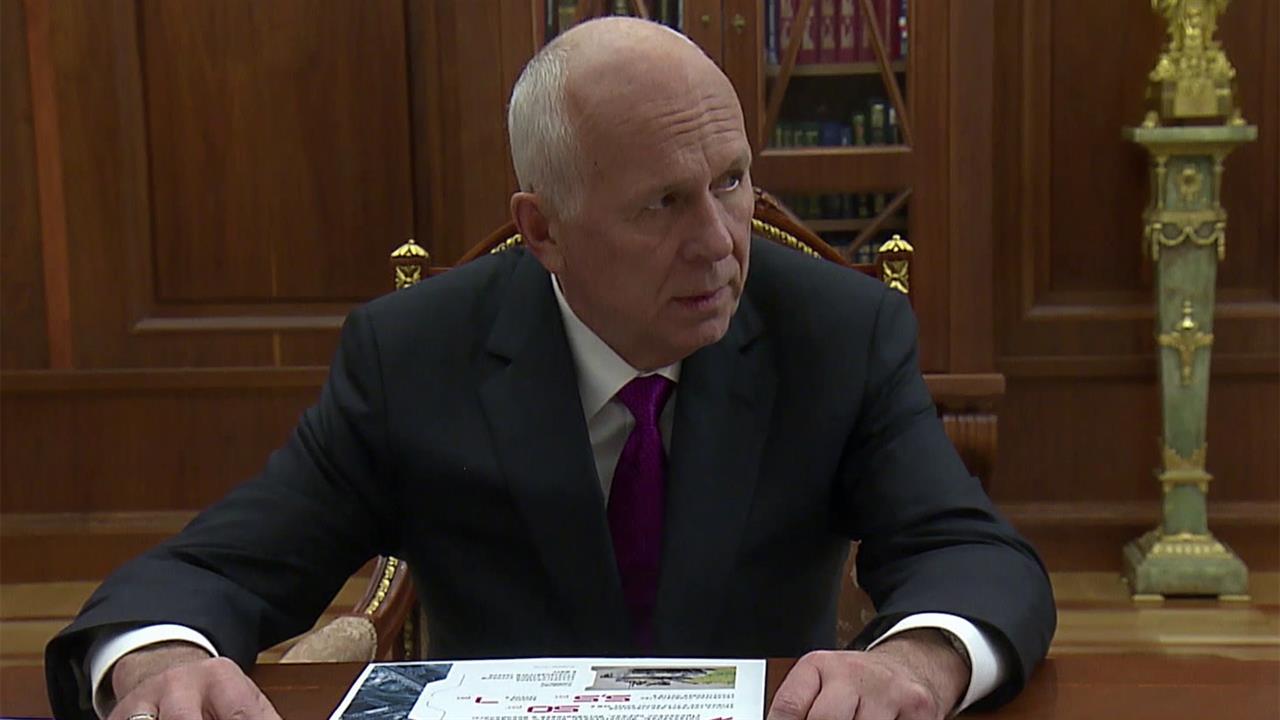 Глава госкорпорации "Ростех" доложил президенту об увеличении производства танков, боеприпасов, РСЗО