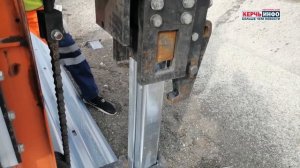 Монтаж барьерного ограждения на трассе «Таврида»