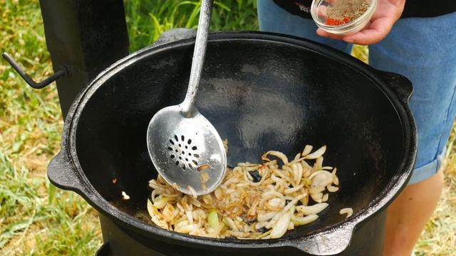 Картофель по-Охотничьи в казане. смотреть онлайн