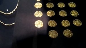 ЗОЛОТЫЕ ДРЕВНИЕ УКРАШЕНИЯ СКИФОВ И САРМАТОВ. ПЕКТОРАЛЬ. МУЗЕЙ ИСТОРИЧЕСКИХ ДРАГОЦЕННОСТЕЙ УКРАИНЫ