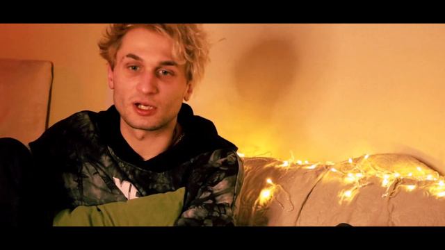 итоги года с море лун (ФЕСТИВАЛЬ БУДУЩЕЕ // СХОДКА // СОЛЬНИК // РЕЛИЗЫ) смотреть онлайн