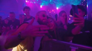 TNT Records - Fall For It