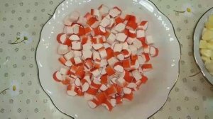 Очень вкусный салат из шампиньонов и крабовых палочек