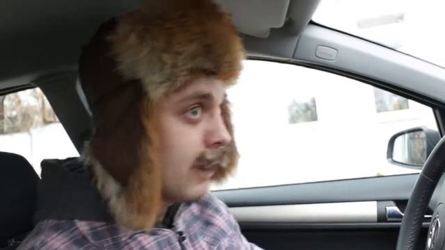 Боря Грыу едет на машине смотреть онлайн