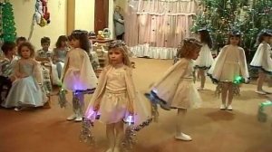 Танец снежинок (средняя группа) в д\с №306 Одесса