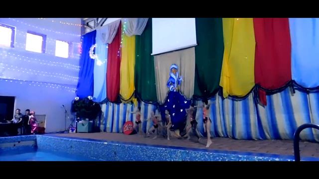 Новый Год 2018, Потолок ледяной. смотреть онлайн