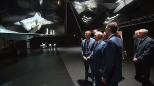 Путину представили новый российский истребитель пятого поколения.