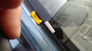 Volvo Windscreen/Windshield Trim clips A pillar - V70/S60/S80 P2 -  HOW TO REPLACE