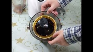 Как разобрать шнековую соковыжималку (вертикальную) на примере (NUC Galaxy)