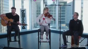 Lindsey Stirling - Roundtable Rival - Don't Let This Feeling Fade | Acoustic version in Billboard