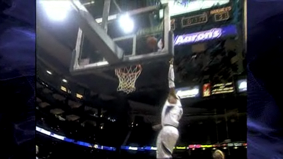 NBA - Josh Smith Alley-Oop Dunk смотреть онлайн