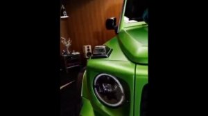 Влент шип "Надо много денег чтобы их потратить"