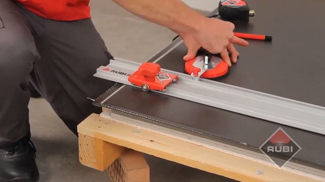 RUBI Slim System Cutter - How to cut large tiles смотреть онлайн