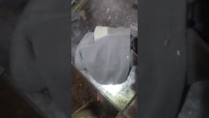 Охлаждение подшипника огнетушителем перед запрессовкой