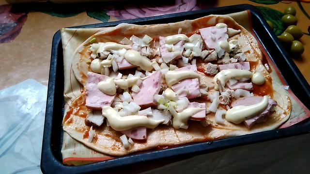 ?Готовим вкусную пиццу из покупного теста замороженного дрожжевого