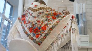 Платок шерстяной с шелковой бахромой "Родной напев". Артикул: 1900, вид 0