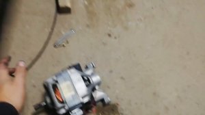 Стиральная щелкает