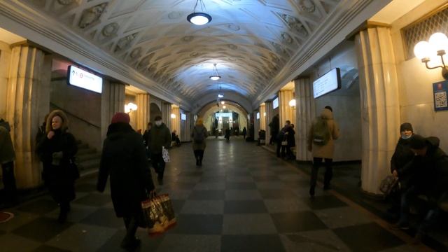 Станция  метро Театральная ► Московский метрополитен