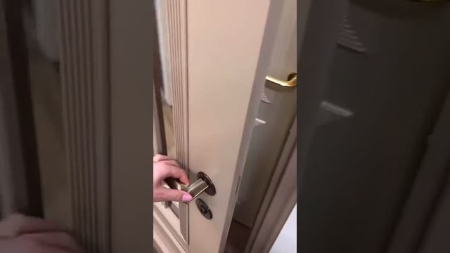 Межкомнатная дверь из массива сосны Премьера 620 РВ коллекция Classic смотреть онлайн