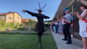 ТАНЕЦ С КИНЖАЛАМИ / ВАРТАН МАНУЧАРЯН