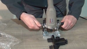 #232 - Frezarka krawędziowa Crown CT11020