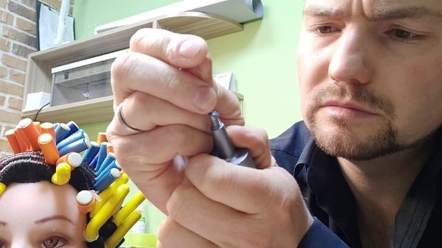 Идеальный аппликатор. Как уменьшить расход лосьона при завивке в 2 раза. смотреть онлайн