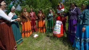 Русский обряд  "Троица "