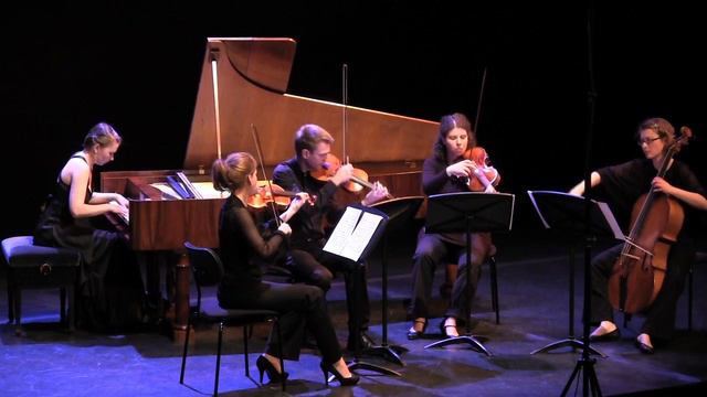 Beethoven, Fortepiano Concerto No.3 op.37, 2d mov. Largo - Urszula Danielewicz смотреть онлайн