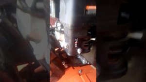 поломка потёк бензин из выхлопной трубы