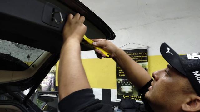 DESMONTANDO Tirando FORRAÇÃO DA TAMPA TRASEIRA DO BMW X1 (Completo) смотреть онлайн