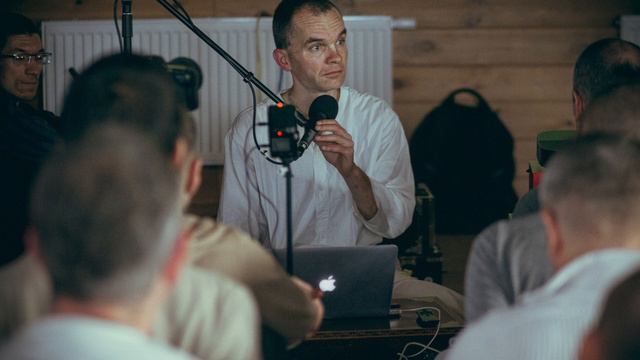 2022.09.25 06 Двиджа Говинда пр - Садхана Шрилы Прабхупады - Ретрит Святого Имени смотреть онлайн