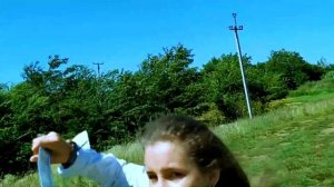 Фланкировка. Потомственная казачка фланкирует шашками. Beautiful girl dancing with a Russian sword
