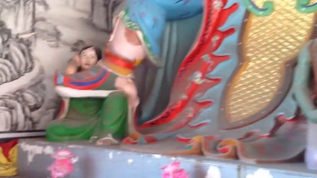 Буддийский храм Лин Бао г. Хунь Чунь смотреть онлайн