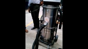 Industrial Vacuum Cleaner