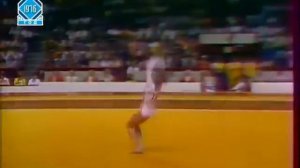Nadia Comaneci - FX - 1976 Montreal (good quality)