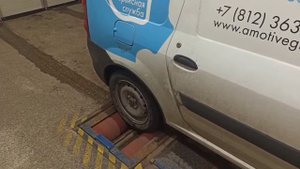 Тормозной роликовый стенд MAHA