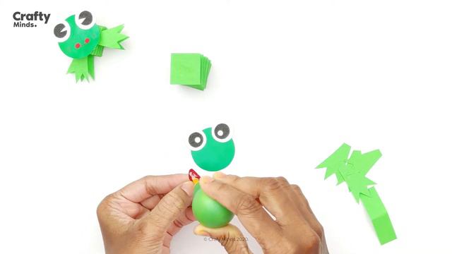 DIY Paper Spring Frog | Make a Paper Spring Frog | Jumping Frog with Paper | Crafty Minds смотреть онлайн