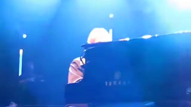 Elton John and Ray Cooper - Saturday Night's Alright For Fighting - Live in Milan 29th Sept 2009